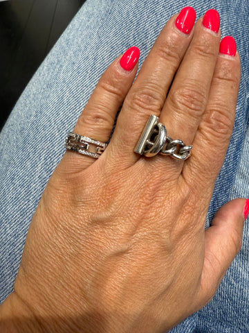 Bulgari - Bague or blanc et diamants - Modèle Parentesi