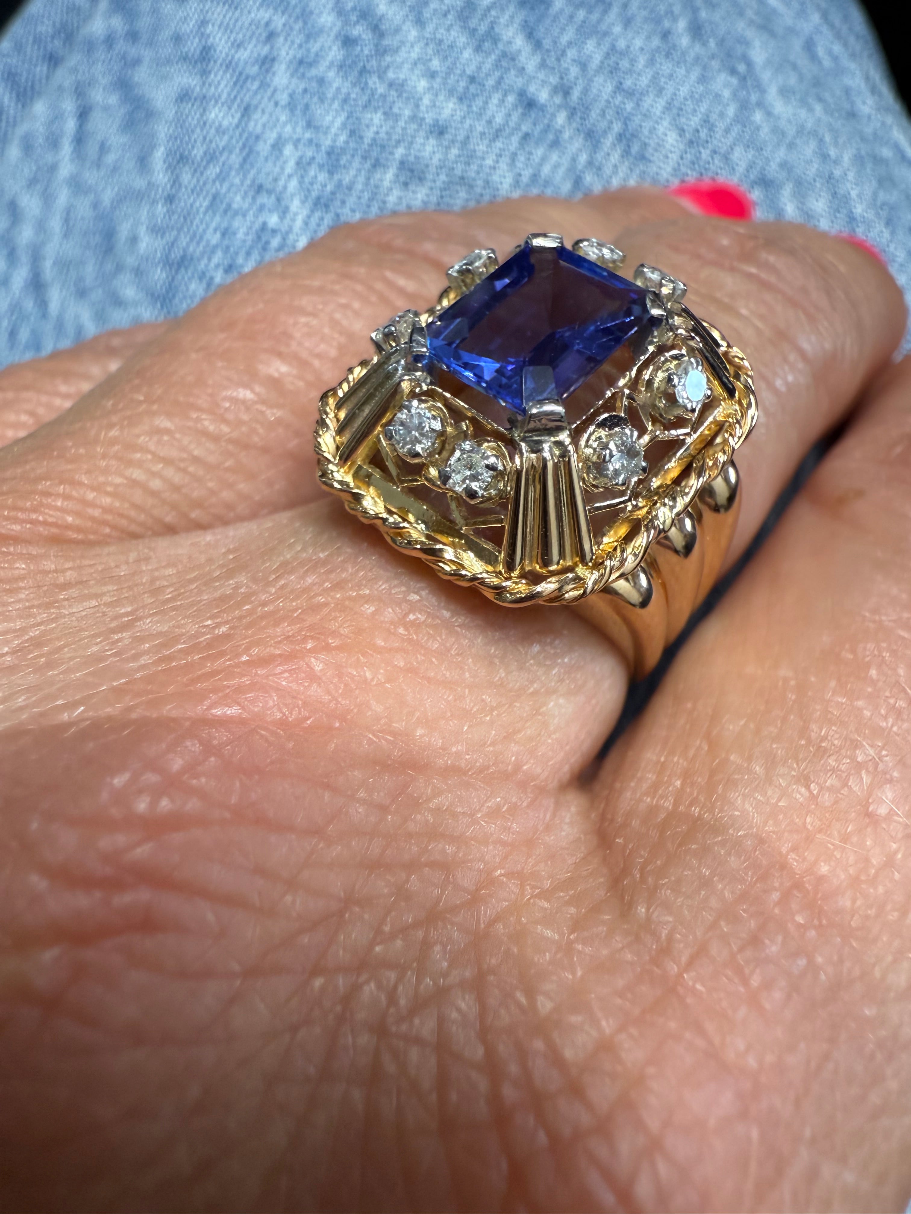 Vintage Ring - Rose Gold - Tanzanite and Diamonds