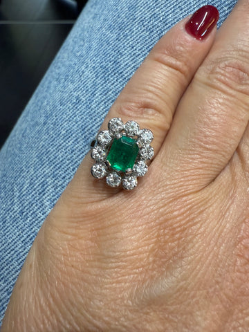 Bague Marguerite Or blanc - Emeraude et Diamants
