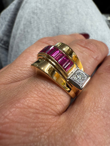 Tank Ring - Yellow Gold - Diamonds and Rubies