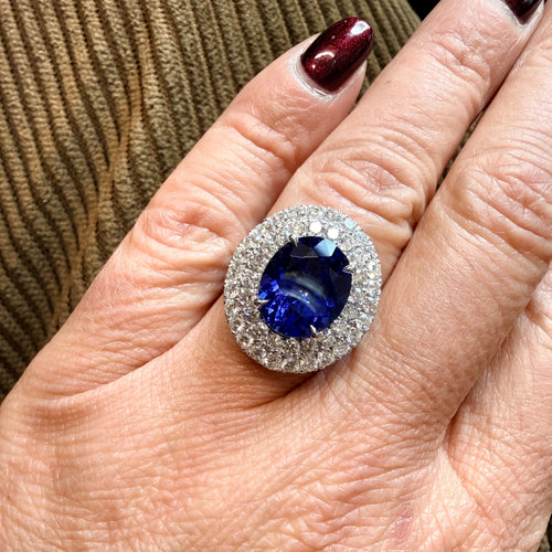 Bague - Or blanc - Tanzanite 5,73 carats - Diamants 2,40 carats