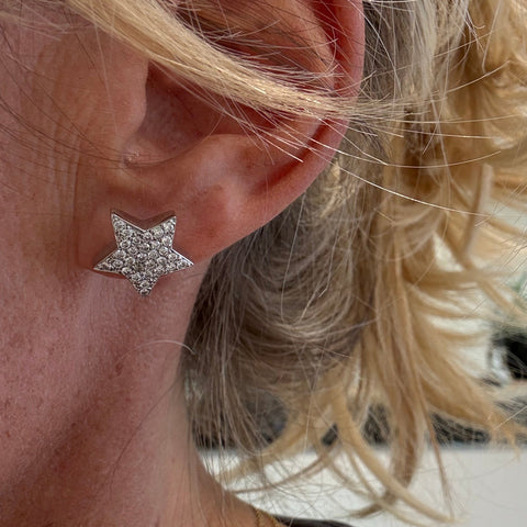 Pair of Star Earrings - White Gold and Diamonds