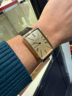 ETERNA MATIC - Montre rectangulaire - Or jaune