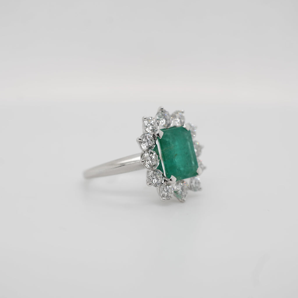 Bague Or Blanc - Emeraude 2,65 carats