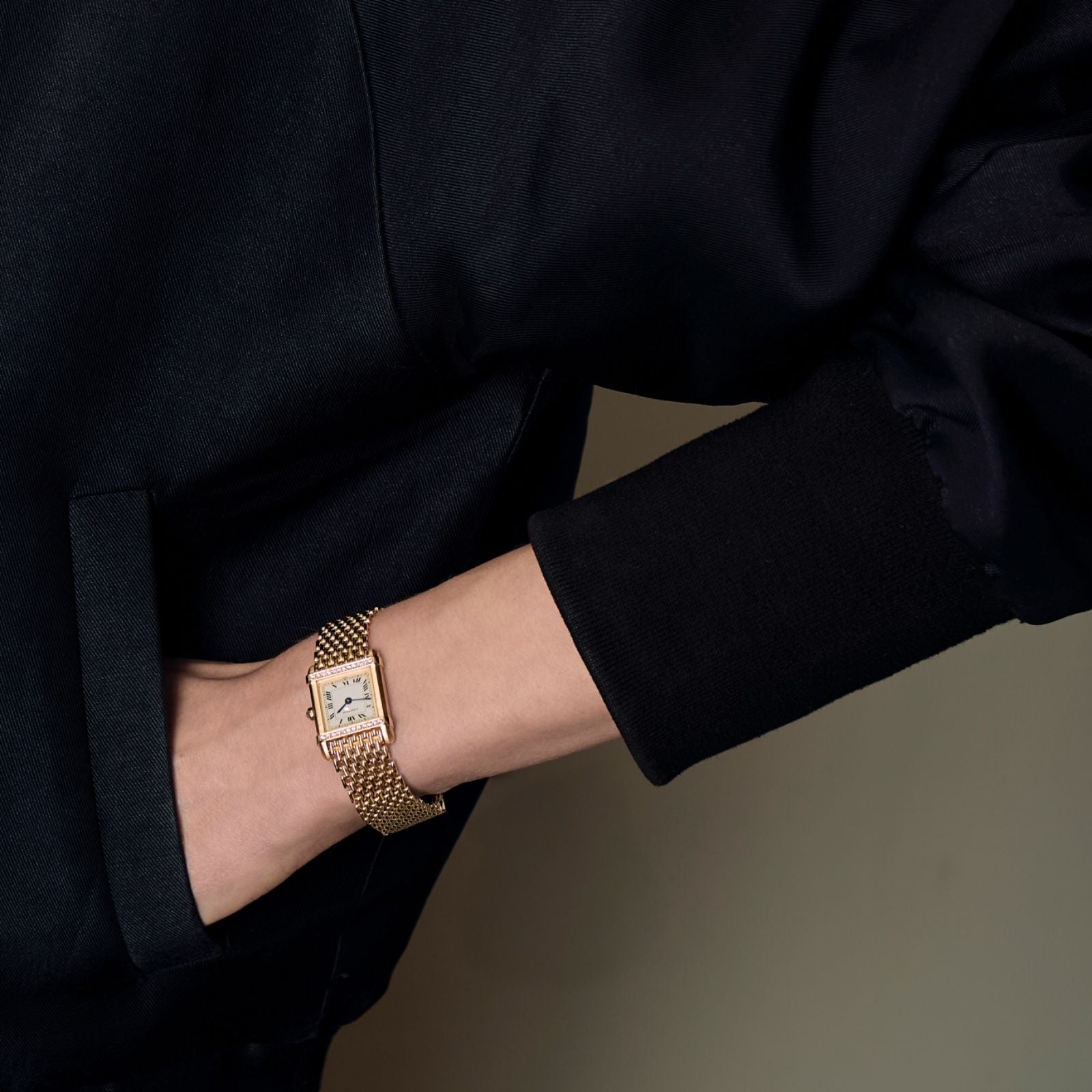 CARTIER - Tank Chinoise - Yellow gold and diamond watch