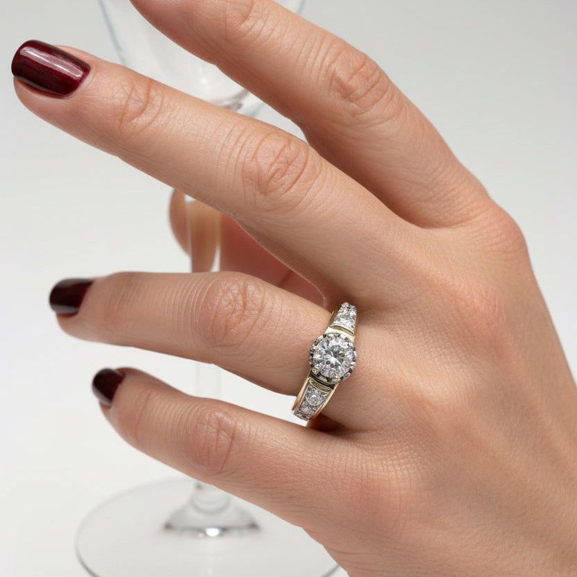 Bague vintage Or jaune et Diamants