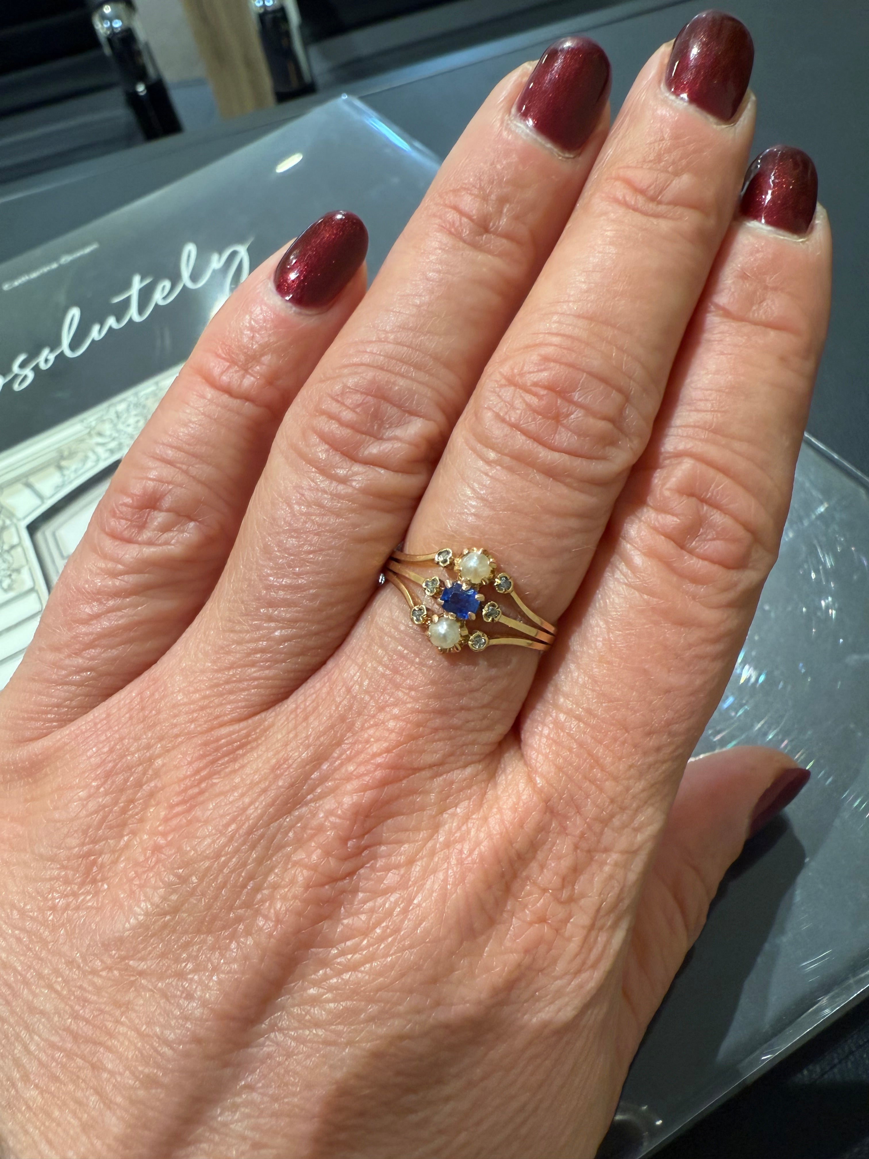 Bague Ancienne Or Rose - Saphir - Perles et diamants