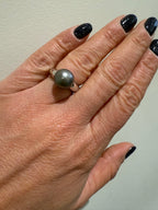 Bague Or blanc et perle de Tahiti