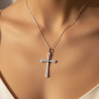 Art Déco -  Pendentif Croix or blanc et diamants