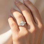 Bague Or blanc - Diamant Poire 1,54 carats - Certifié HRD