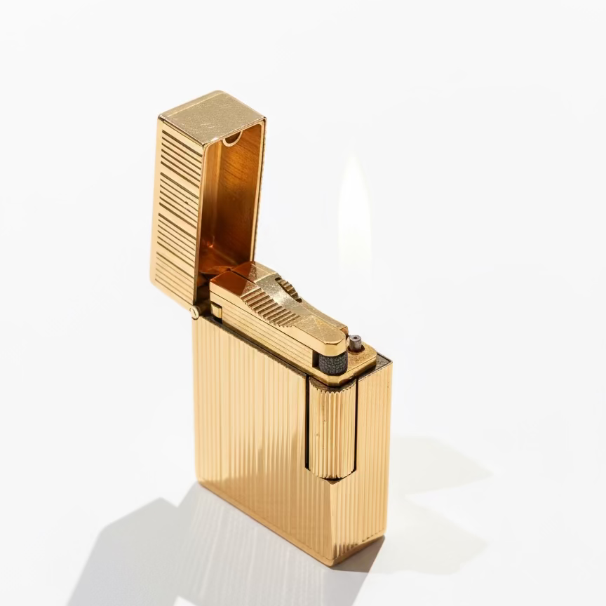 Briquet Vintage Or jaune - Collab Cartier & Dupont