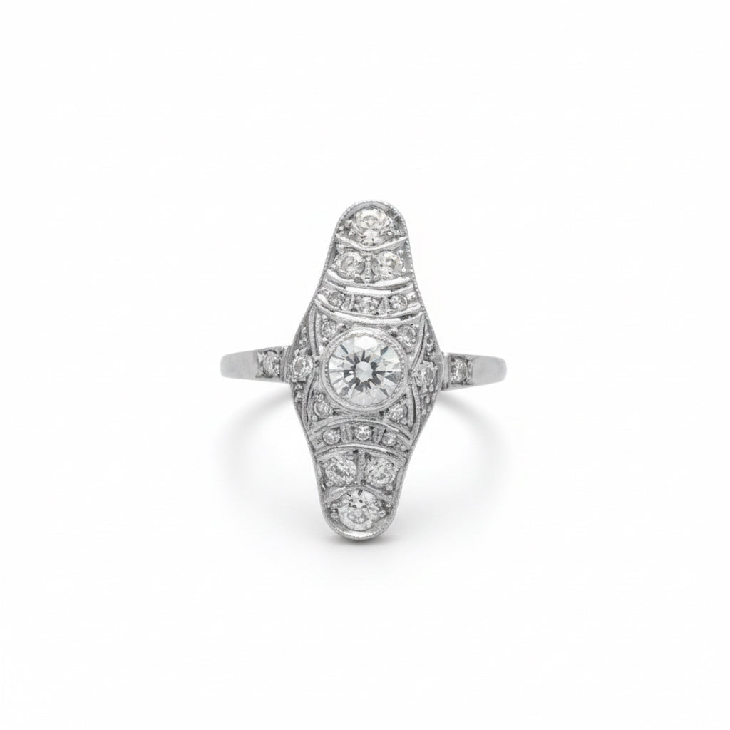 Art Deco - White gold and 0.35 carat diamond ring