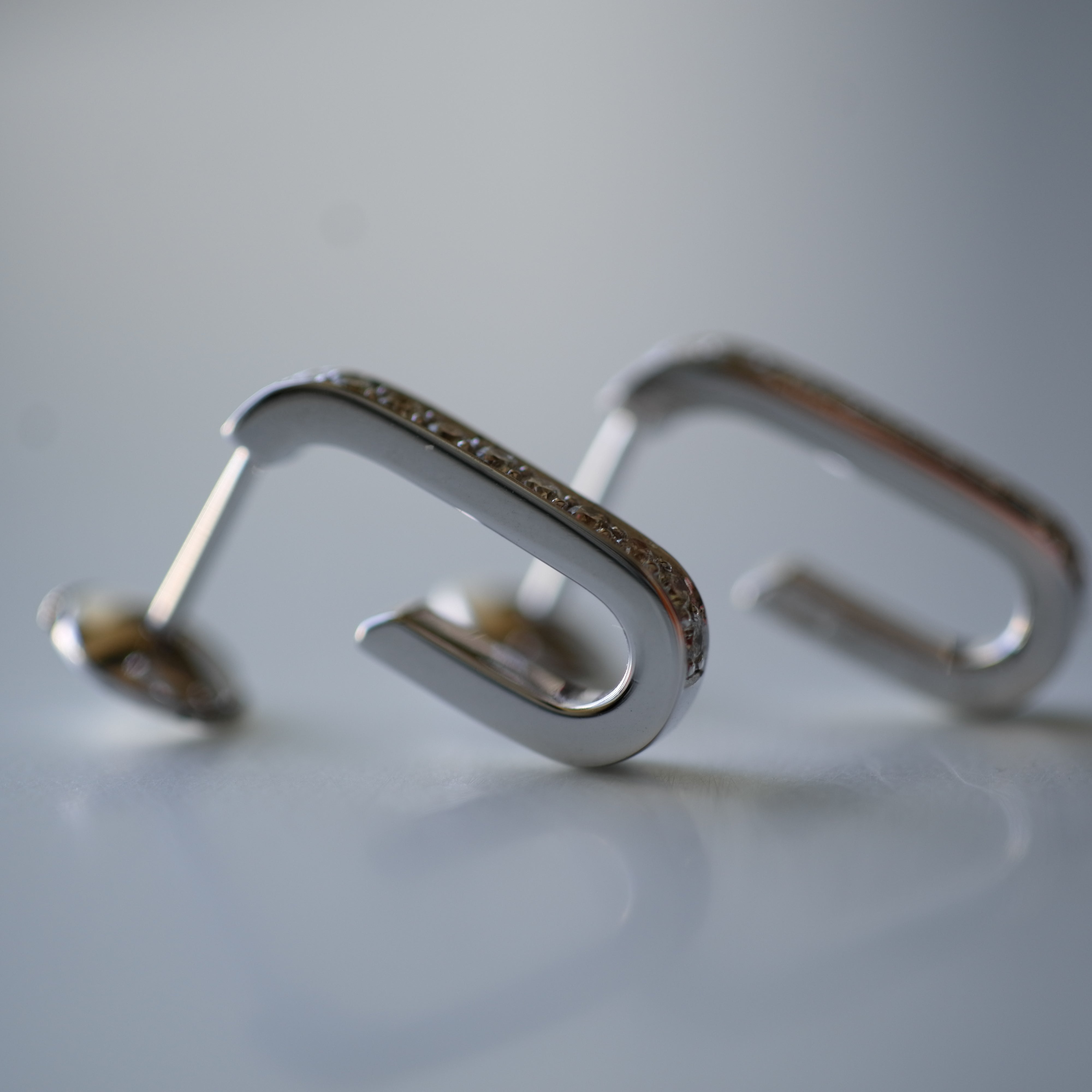DINH VAN - Boucles d’oreilles Maillon - Moyen Modèle - Or blanc et Diamants