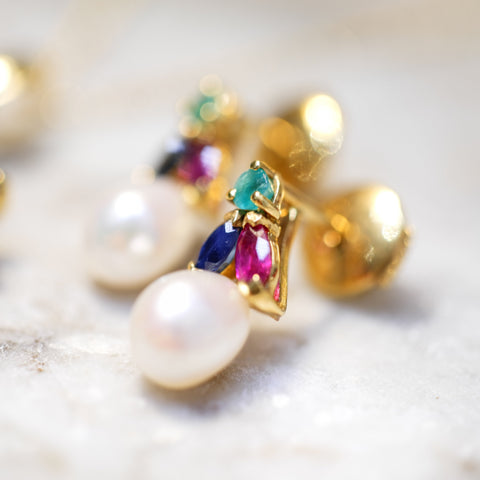 Boucles d’oreilles or jaune - Perles, Saphirs, Rubis et Emeraudes