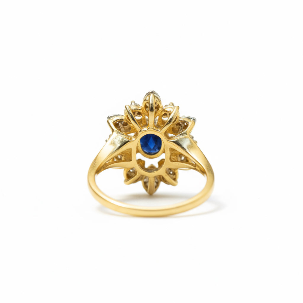 Marguerite Ring - Yellow Gold - Sapphire and Diamonds