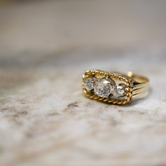 Bague Vintage - Or Jaune et Diamants - Année 40