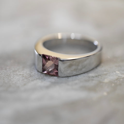 Cartier - Bague Tank Or Blanc - Quartz Rose