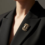 Cartier - Broche Vintage - Motif Double C - Or jaune et Diamants