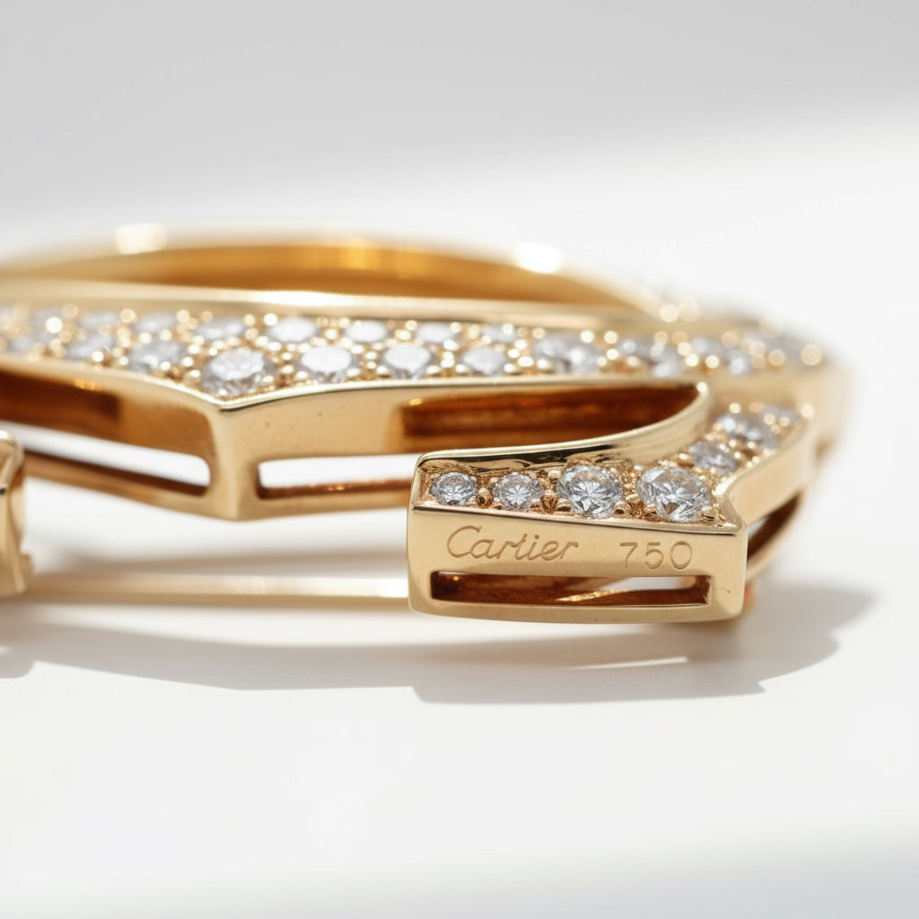 Cartier - Broche Vintage - Motif Double C - Or jaune et Diamants