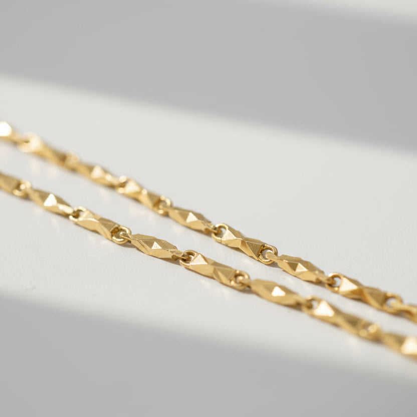 Collier Pendentif Or Jaune - Cabochon Saphir et Diamants