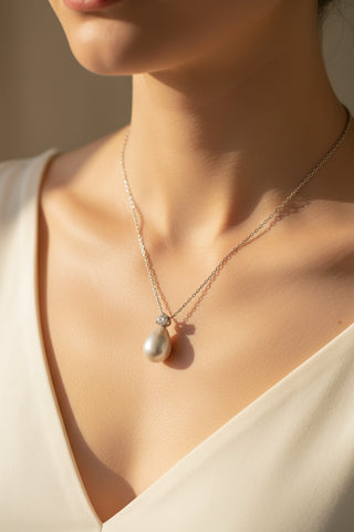 Collier Pendentif - Perle de culture et Diamant