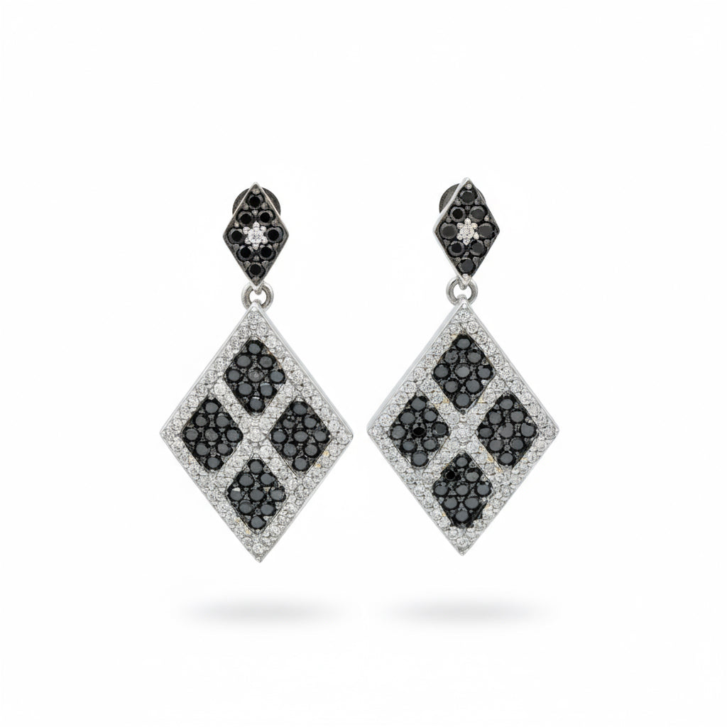 Boucles d’oreilles - Or Blanc - Diamants blancs et noirs