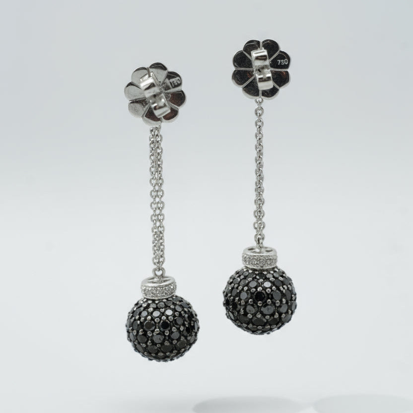 Boucles d’oreilles Pendantes - Or blanc - Diamants Blancs et Noirs