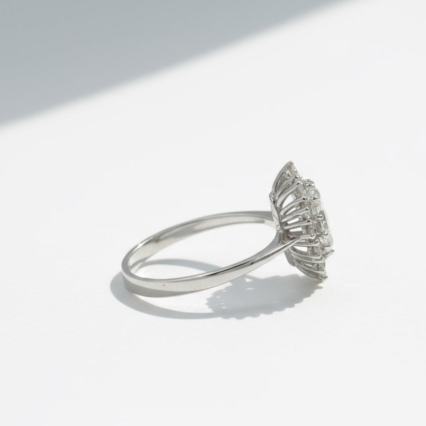 Bague Marquise - Or blanc et Diamants