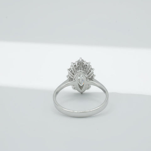 Bague Marquise - Or blanc et Diamants