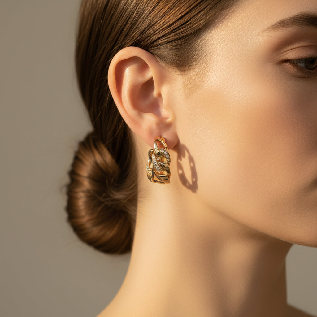 Cartier - Boucles d’Oreilles Bergame - Or Jaune et Diamants