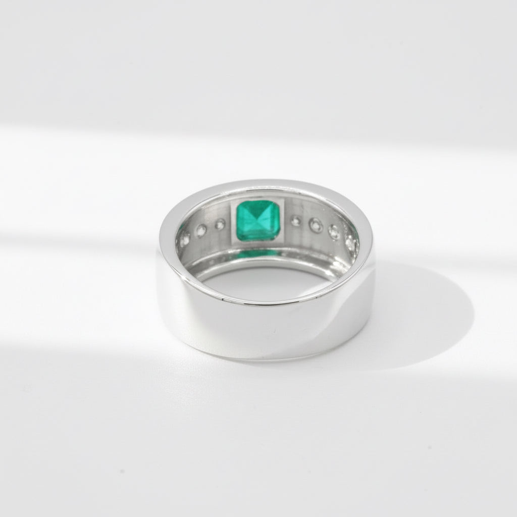 Bague Or Blanc - Emeraude et Diamants