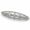 Art Deco - White Gold Brooch with Diamonds and Cultured Pearls