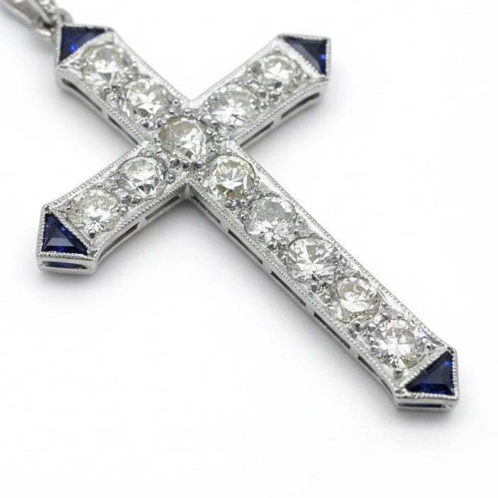 Art Déco - Pendentif Croix - Platine et Diamants