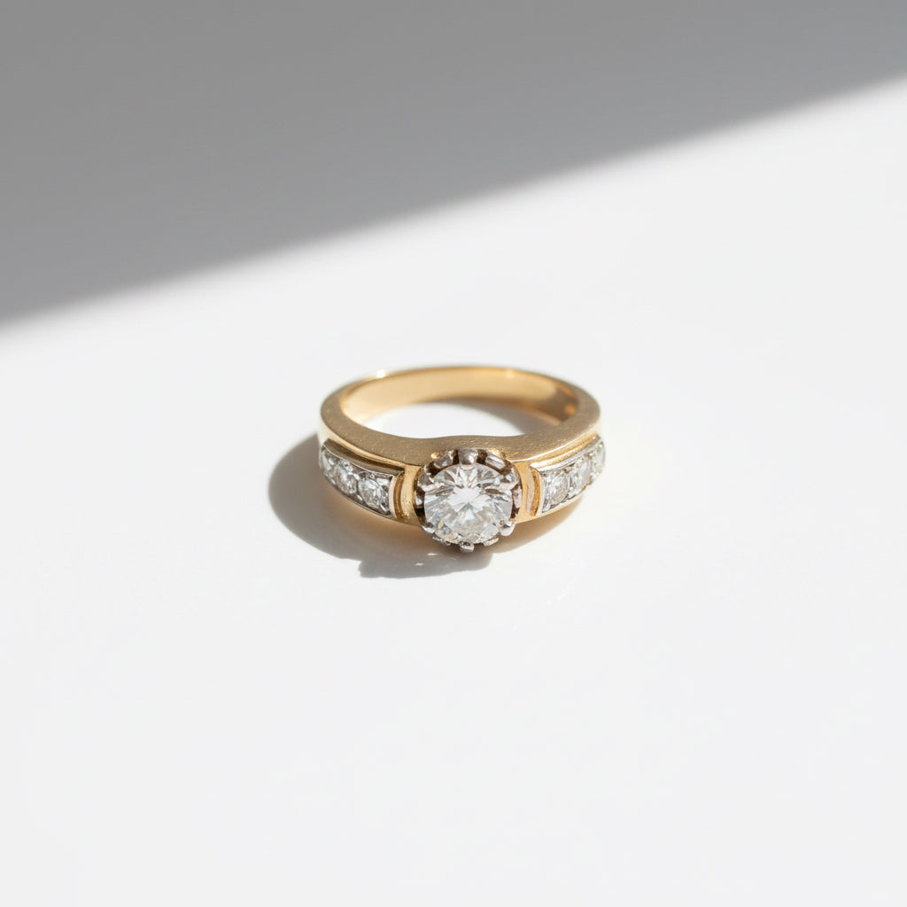 Bague vintage Or jaune et Diamants