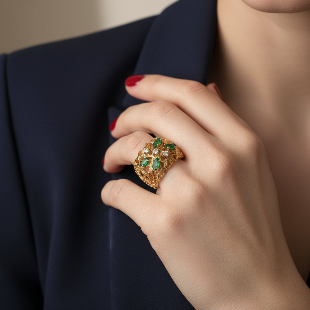 Bague - Or jaune - Émeraudes et Diamants