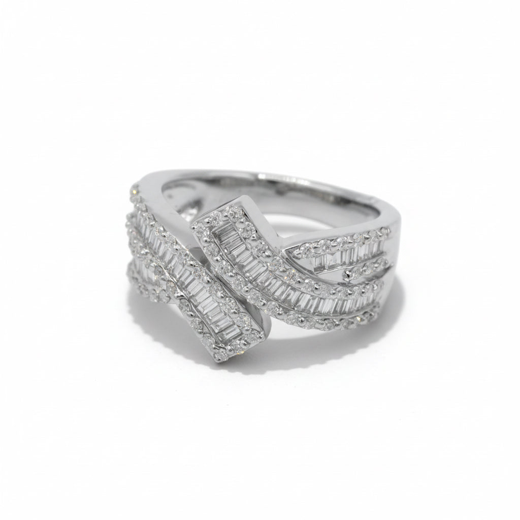 Bague asymétrique - Or blanc - Diamants Baguettes