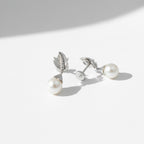 Boucles d’oreilles - Feuillage - Or blanc - Diamants et perles de culture