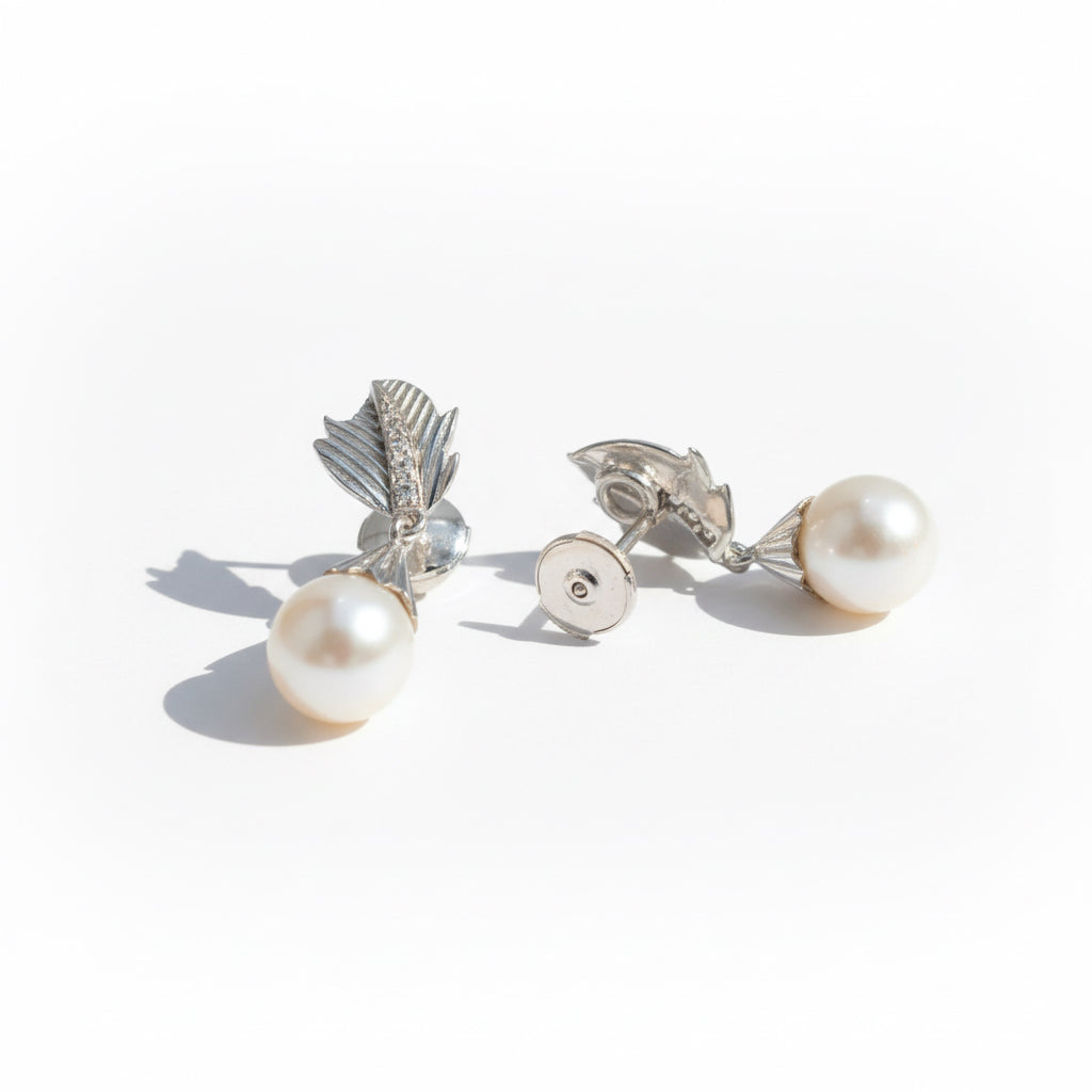 Boucles d’oreilles - Feuillage - Or blanc - Diamants et perles de culture