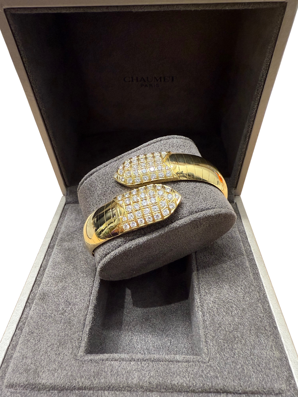 CHAUMET - Bracelet Or jaune et Diamants - Modèle « Plume »