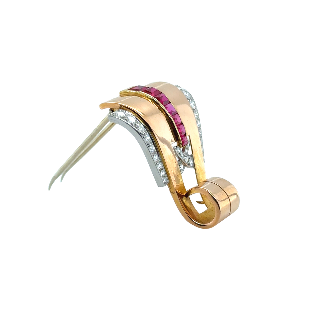 Broche Or rose - Diamants et Rubis - Année 40