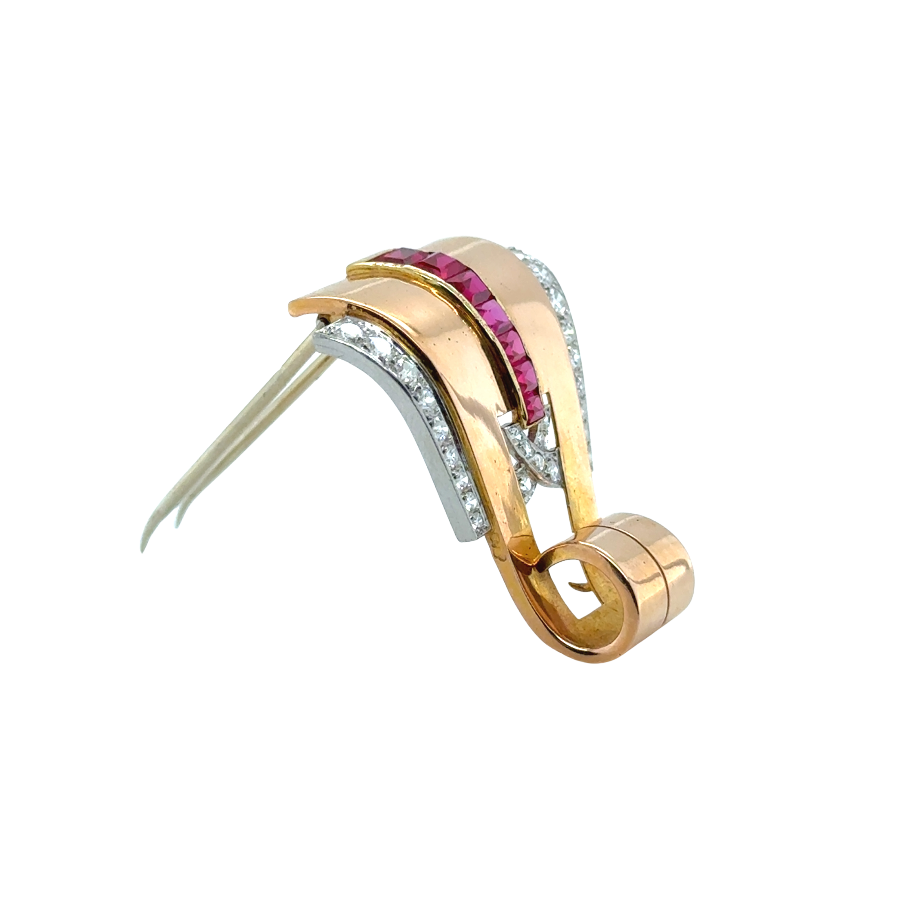 Broche Or rose - Diamants et Rubis - Année 40