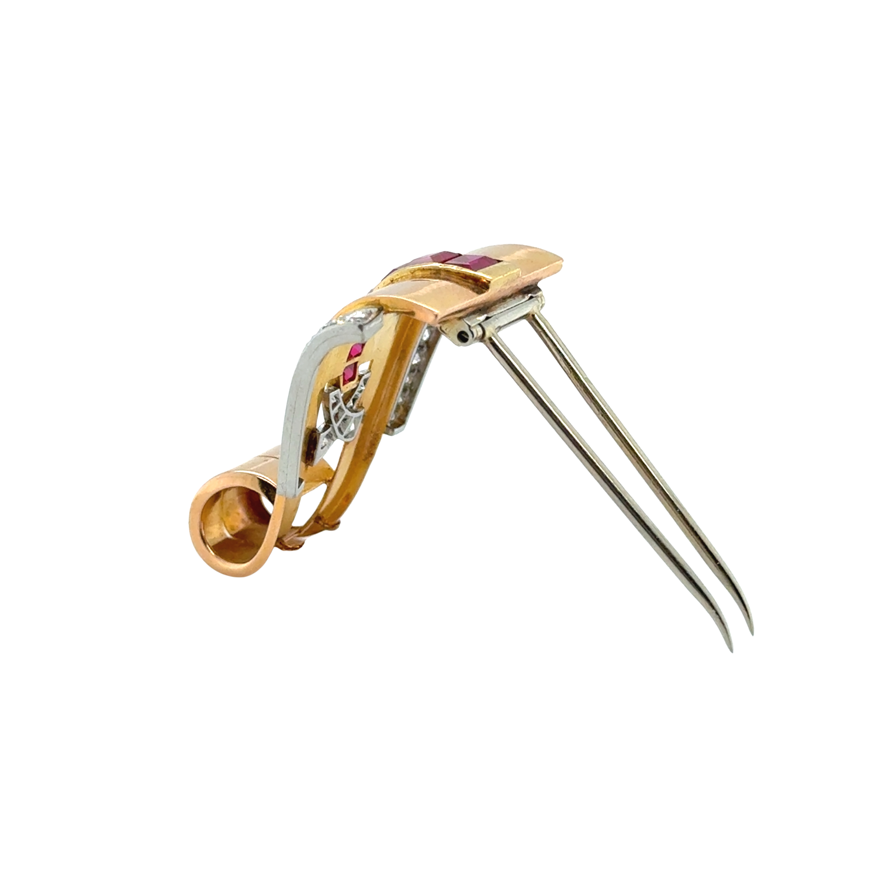 Broche Or rose - Diamants et Rubis - Année 40