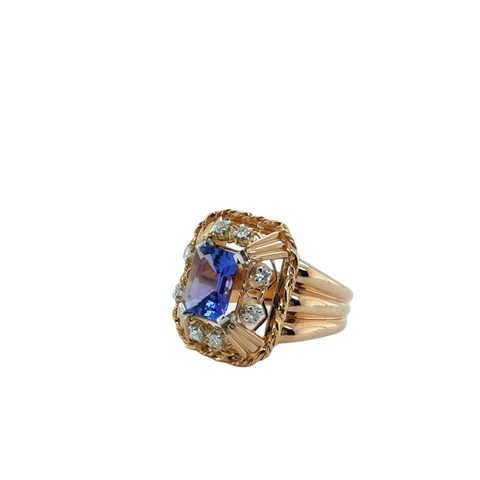 Vintage Ring - Rose Gold - Tanzanite and Diamonds