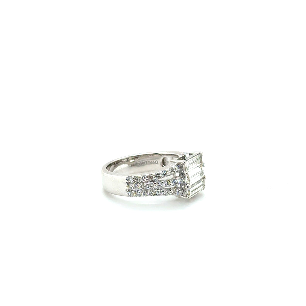 Bague Or Blanc - Diamants Baguette