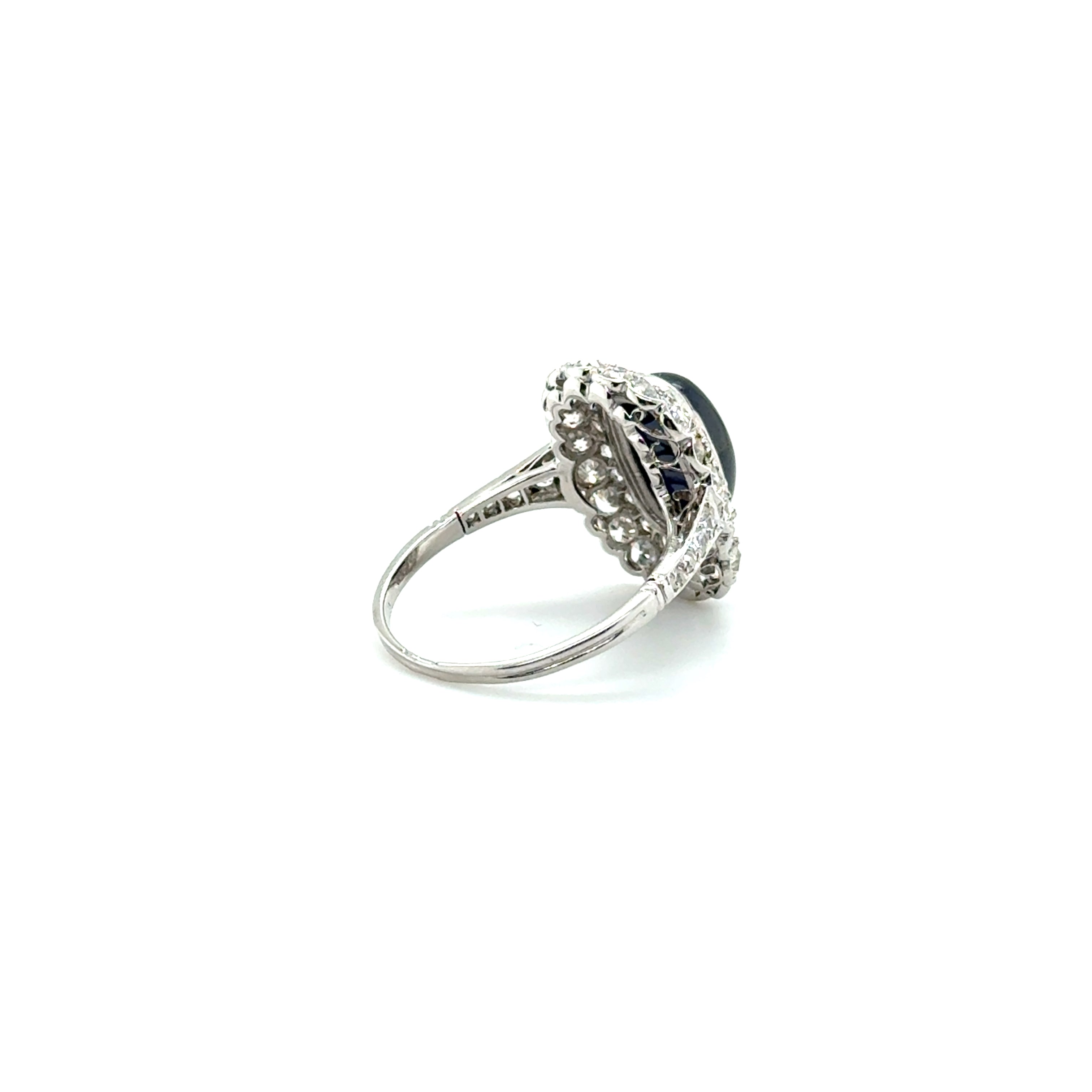 Bague Pompadour - Or Blanc - Saphir et Diamants