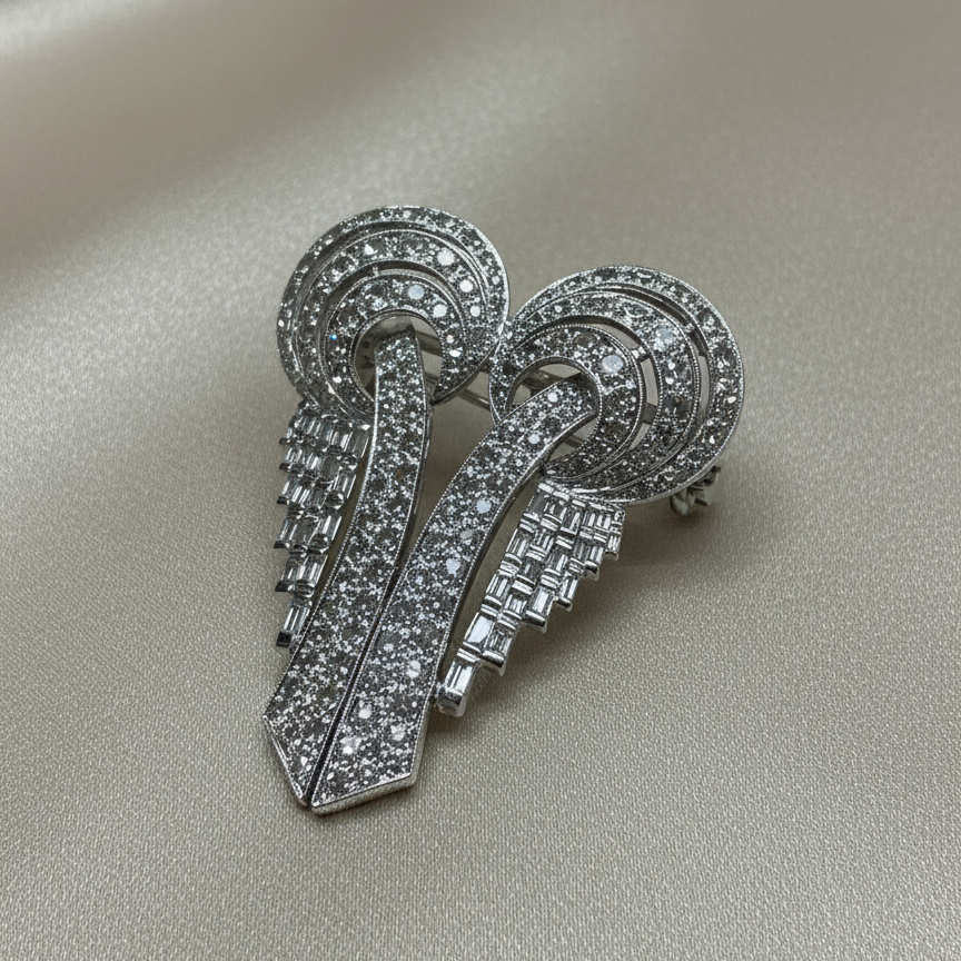 Broche Art Déco en platine et diamants – Pièce transformable
