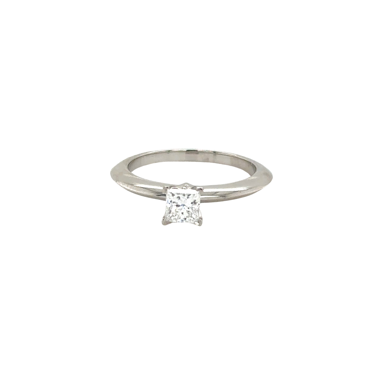 Tiffany And Co - Bague en platine - Diamant taille princesse